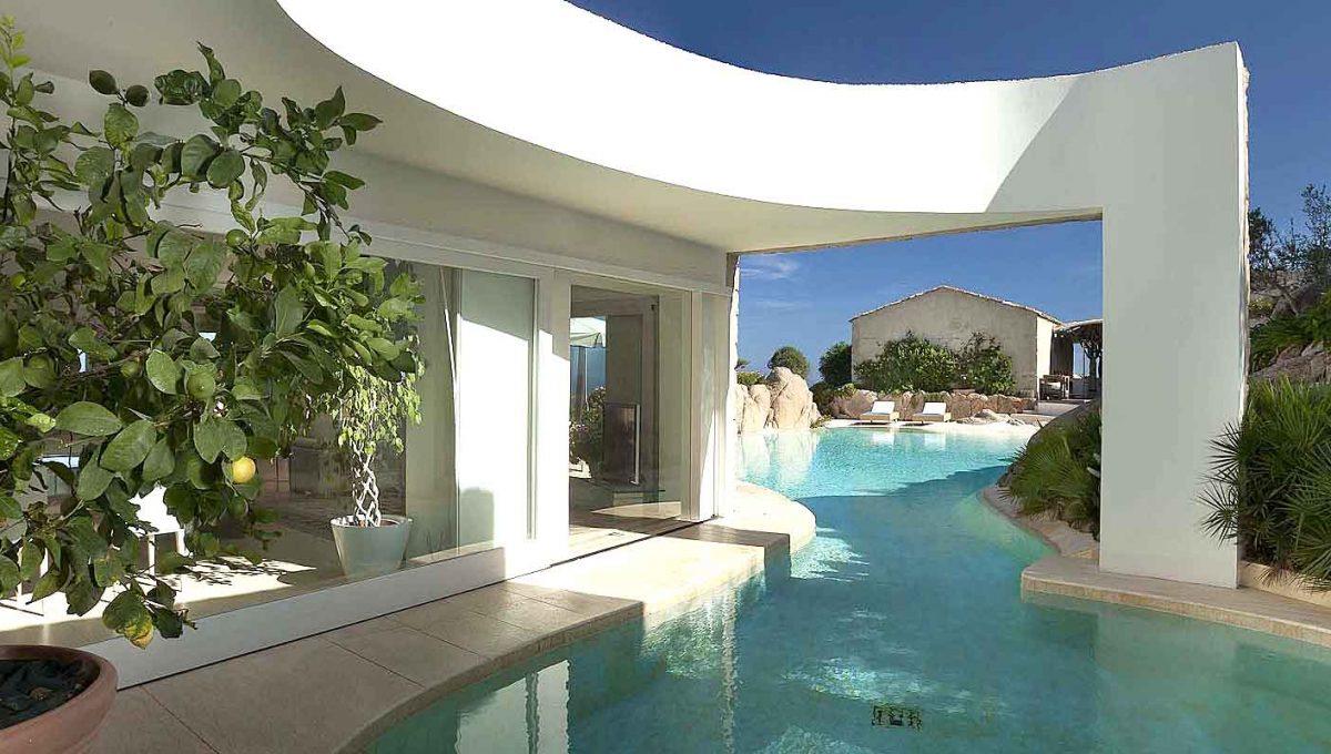Luxury-Villa-Portocervo-Sardinia-Italy-rent-sale-3