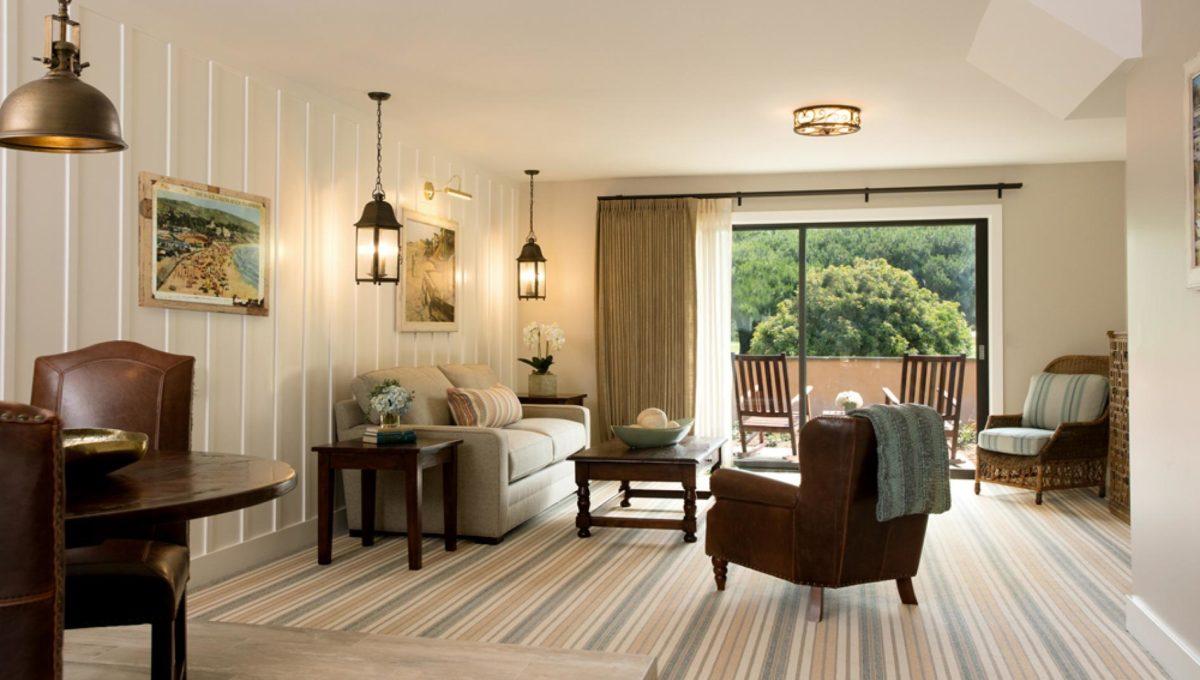 laguna-beach-cottage-two-bedroom-livingroom.ngsversion.1494878500854.adapt.945.2