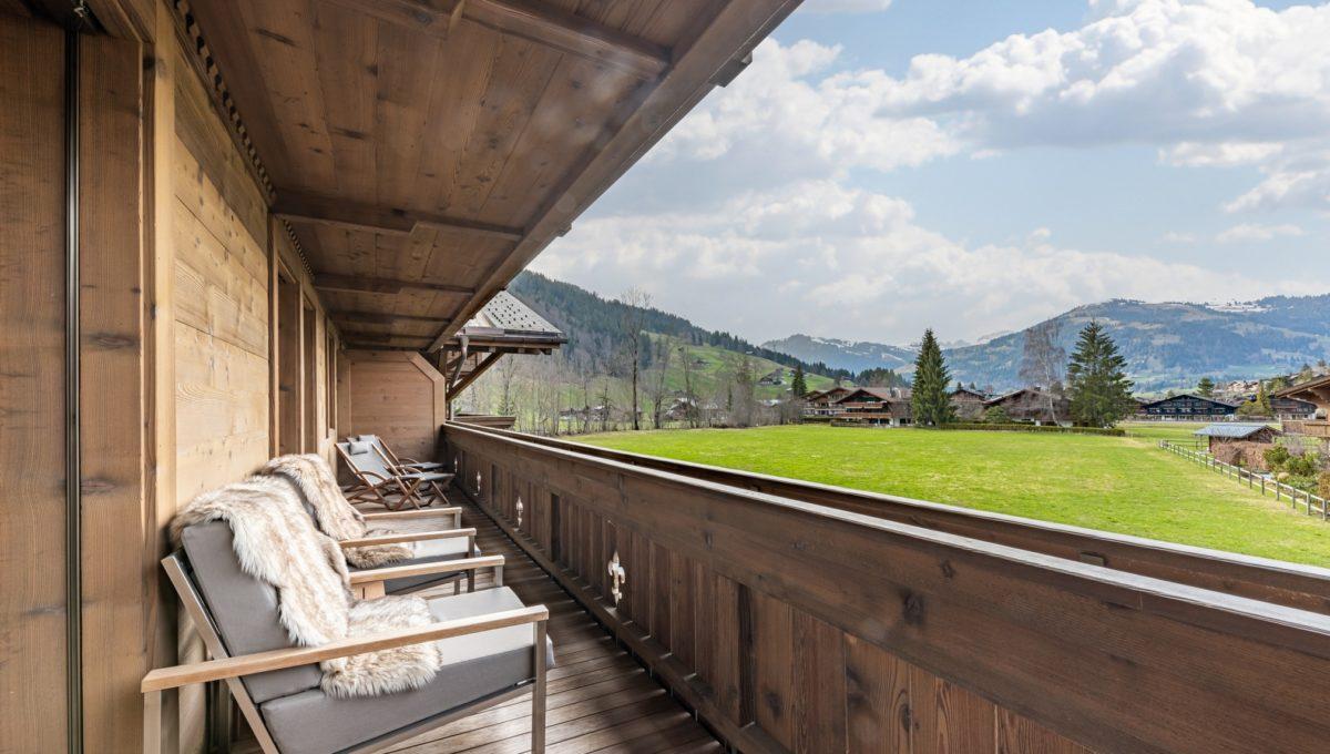 Pearl Suite, Balcony in Switzerland, Ultima Gstaad