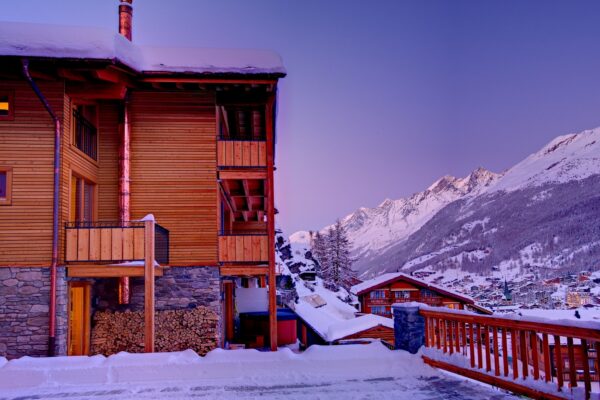 bg_image